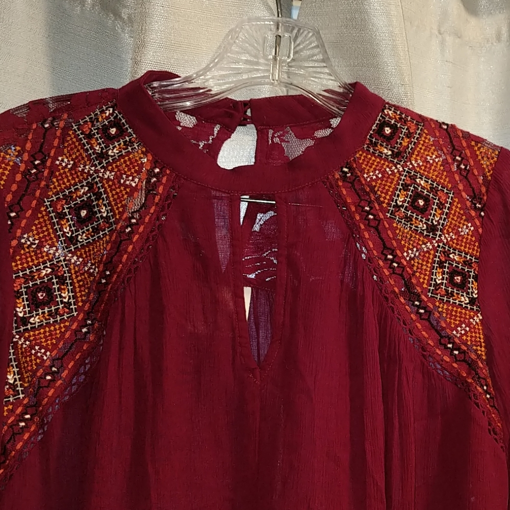 Knox Rose blouse